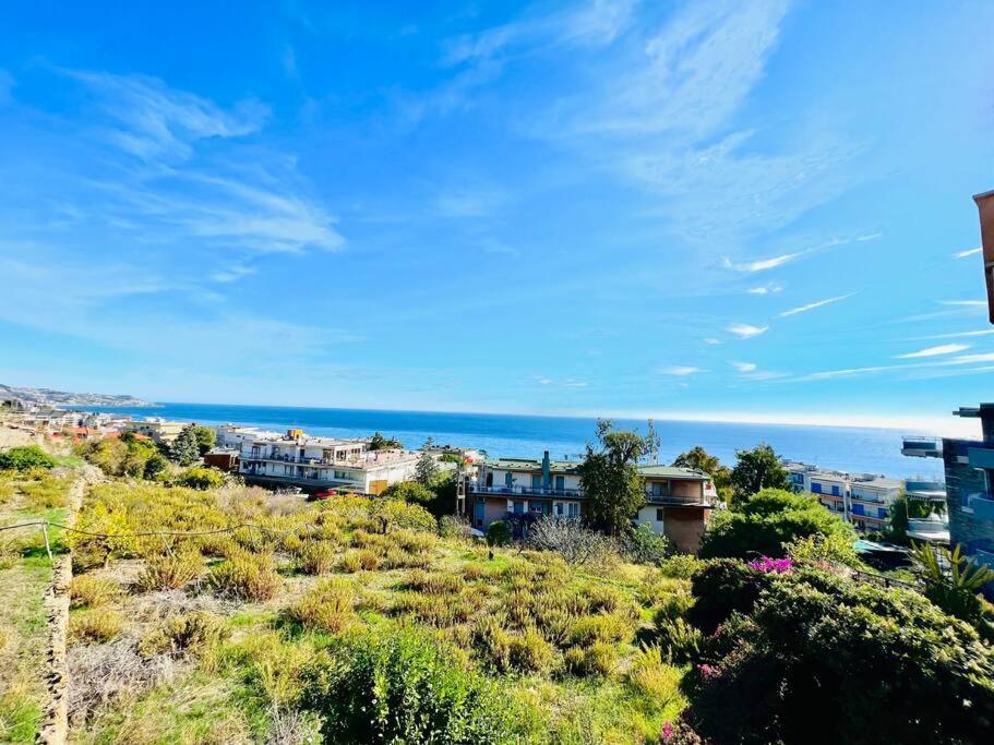 Suite Semeria 236 - Vista Mare Sanremo Bagian luar foto